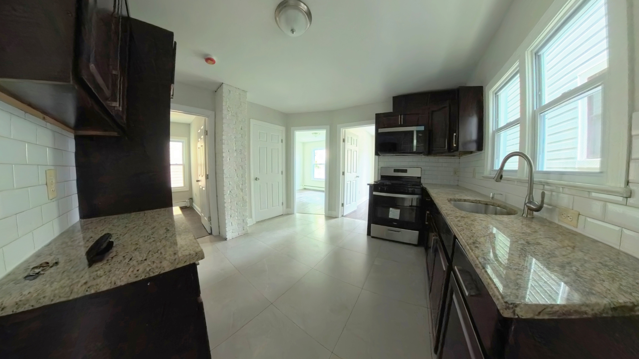 144 Inslee Place - 1R