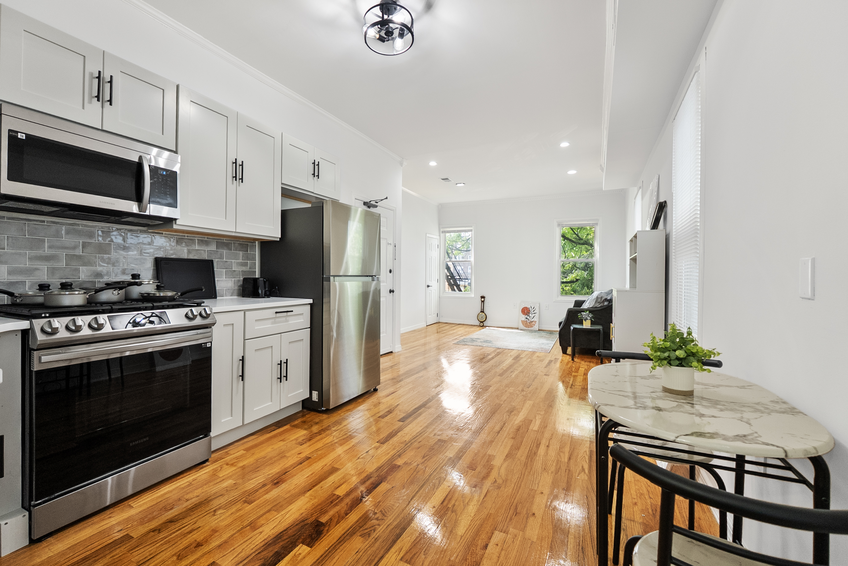 119 Clendenny Avenue - 1